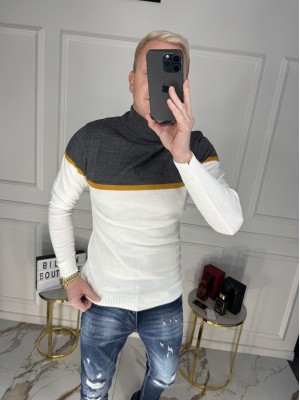 BALTAS SU GELTONU GOLFAS