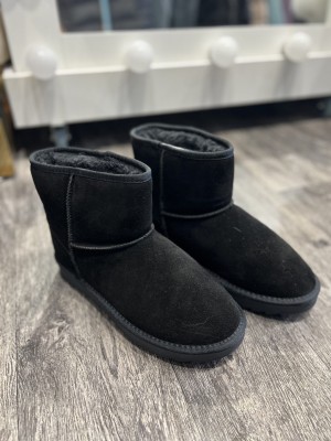 VYRIŠKI VERSTOS ODOS UGG BATAI