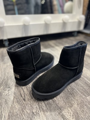 VYRIŠKI VERSTOS ODOS UGG BATAI